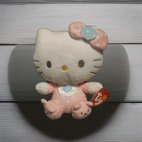 Hello Kitty 2014 Retired Sanrio TY Beanie Babies Hello Kitty 6" Musical Rattle - Picture 1 of 9